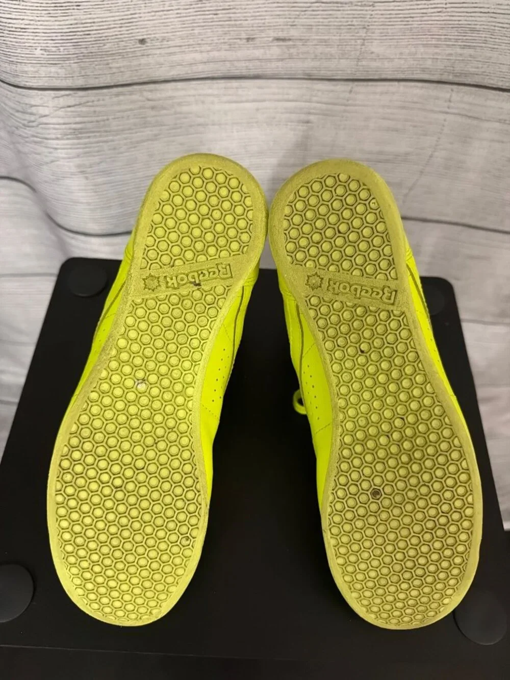 Reebok Classic Freestyle Hi Neon Yellow Sneakers Size 8